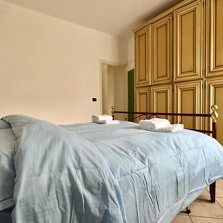 아파트 Garage Privato Elegante Bilocale 알라시오