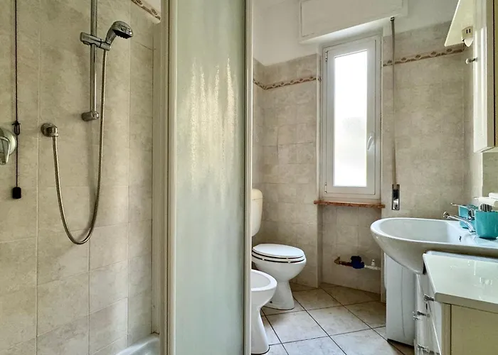 Apartment Garage Privato Elegante Bilocale *